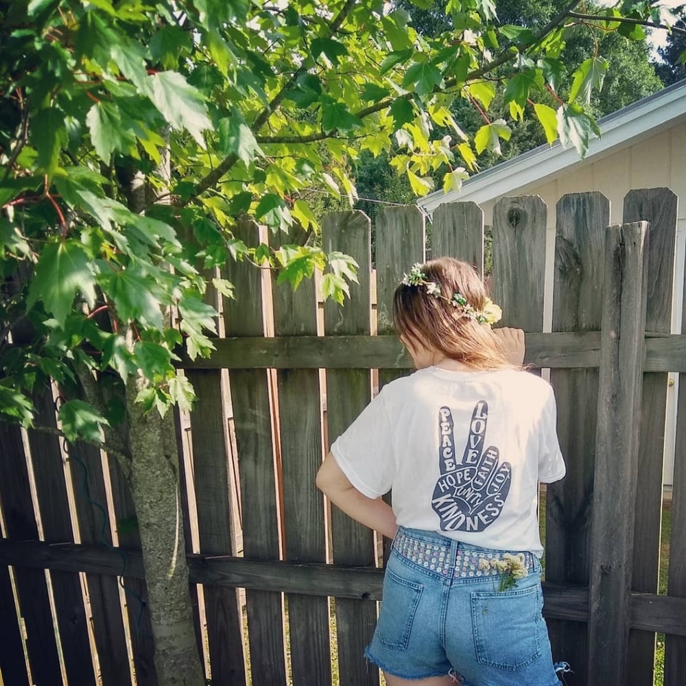🌻 Meet Your Posher, Hannah!